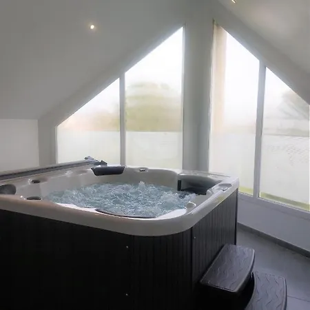 Villa Cocooning Avec Spa, Jacuzzi Axe Laon Reims Villa Samoussy