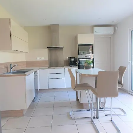 Villa Cocooning Avec Spa, Jacuzzi Axe Laon Reims Villa Samoussy
